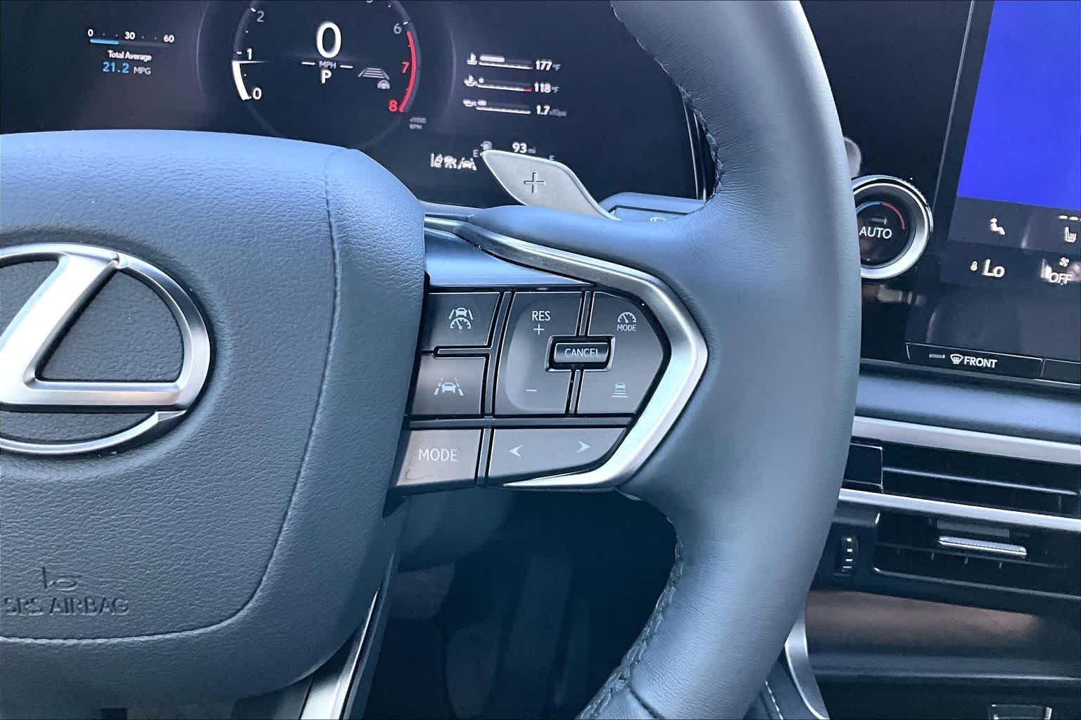 2026 Lexus RX 350 - Photo 23