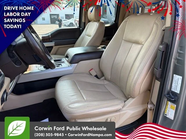 Used 2020 Green Ford Lariat image 26