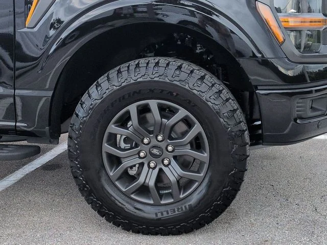 New 2026 Agate Black Metallic Ford Tremor® image 11