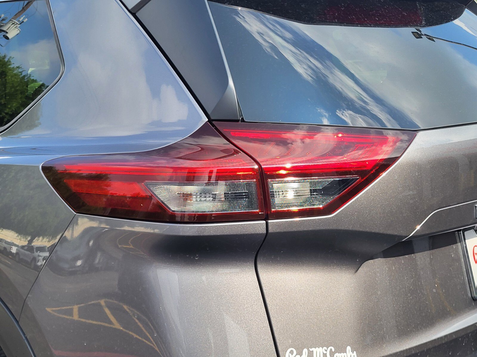 Used 2023 Gun Metallic Nissan SV image 10