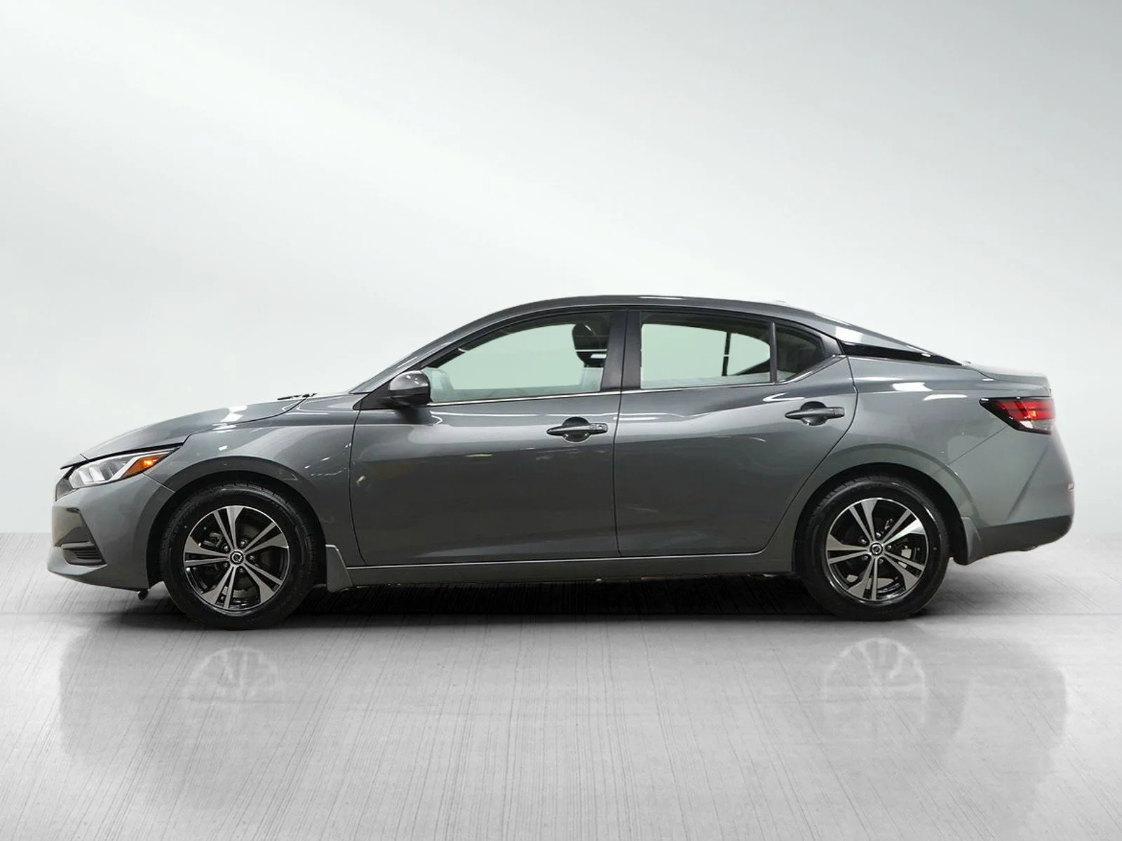 Used 2023 Nissan Sentra SV with VIN 3N1AB8CV8PY265045 for sale in Wayzata, Minnesota