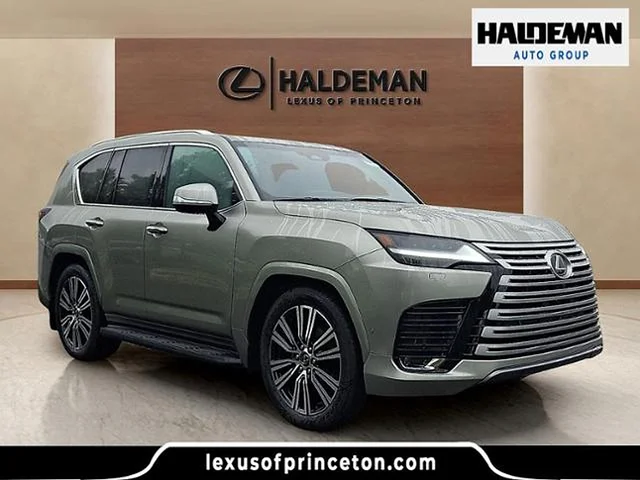 2026 Lexus LX 700h Luxury
