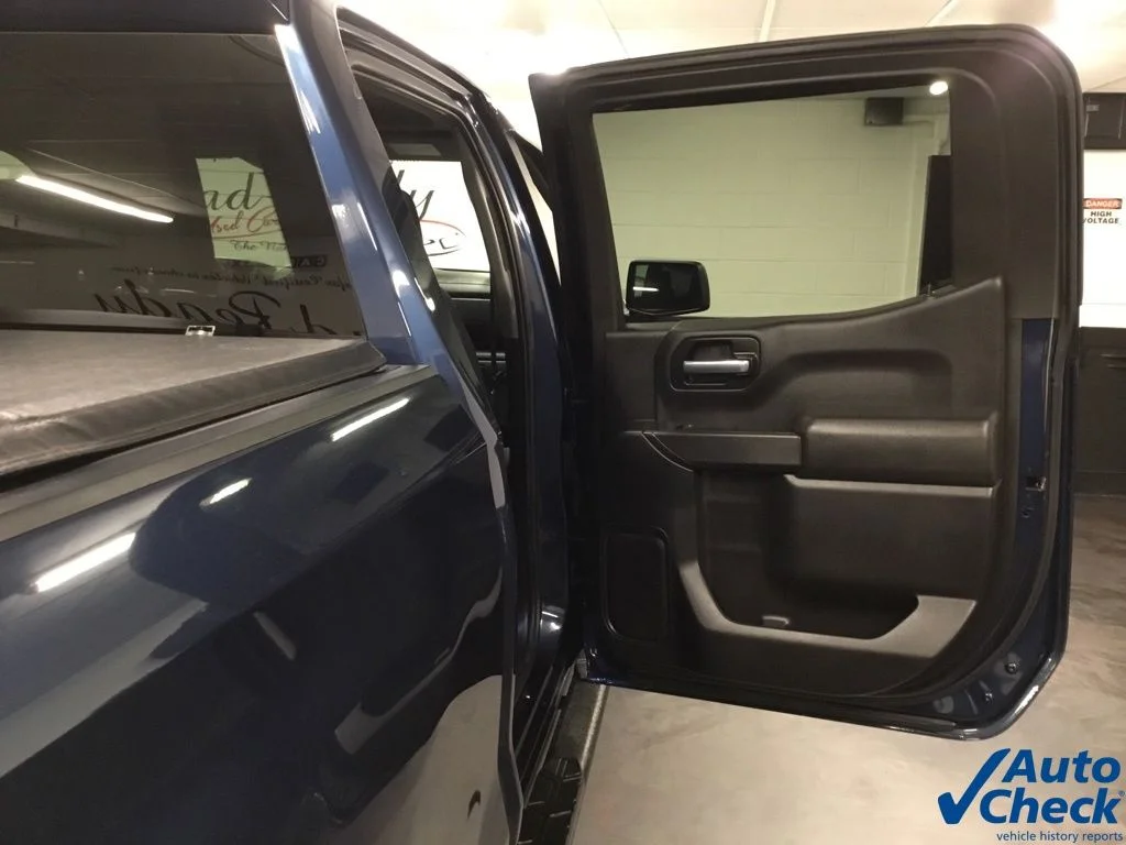 Used 2020 Blue Chevrolet Custom Trail Boss image 39