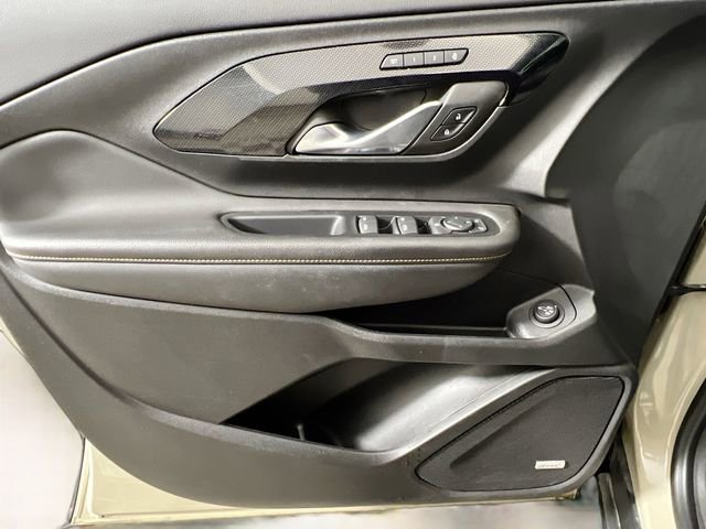 Used 2023 Desert Sand Metallic GMC AT4 image 33