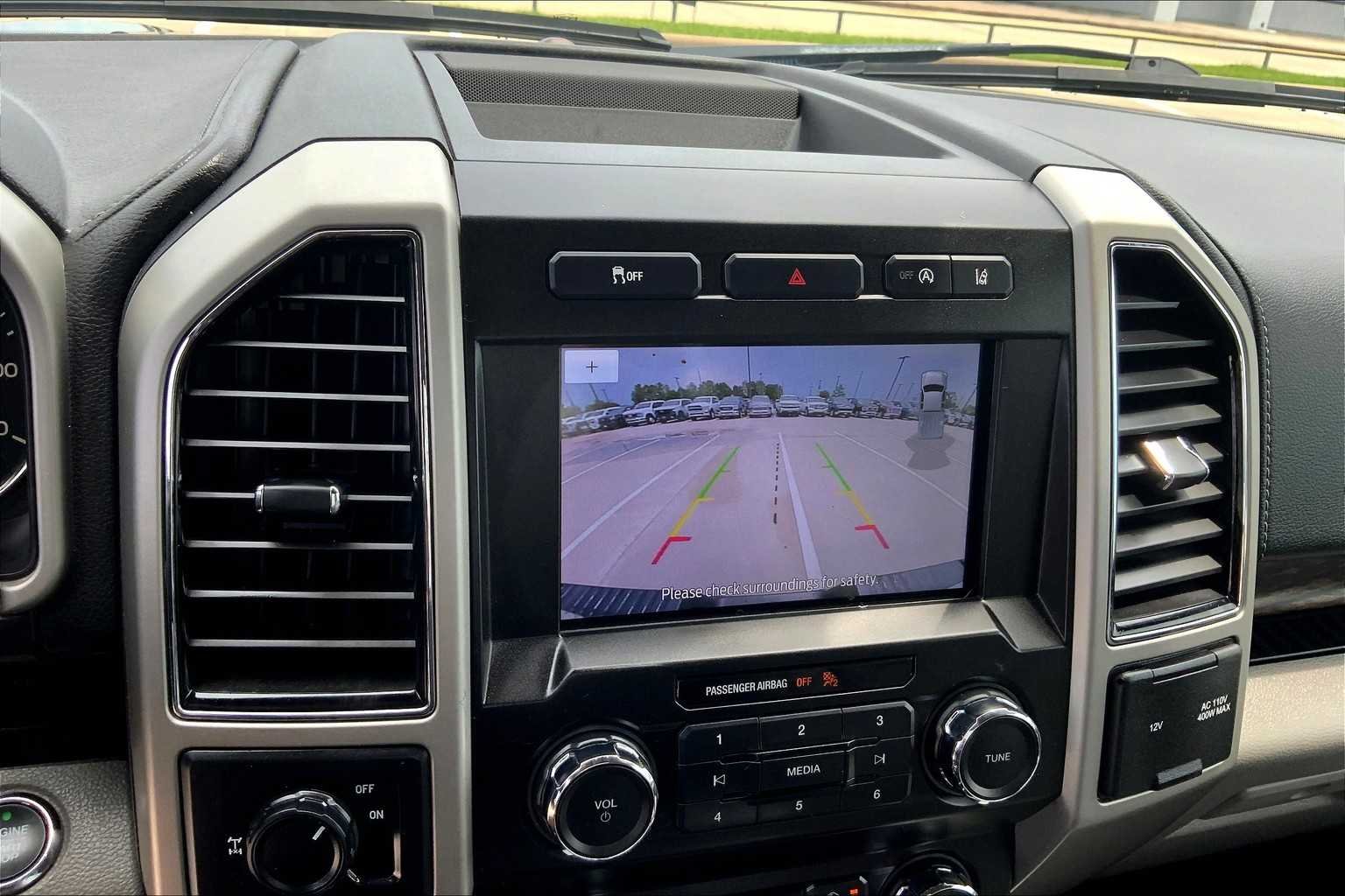 Used 2020 Blue Jeans Metallic Ford LARIAT image 28