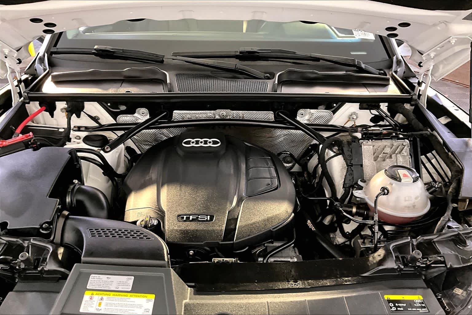 Used 2018 Ibis White Audi Prestige image 30