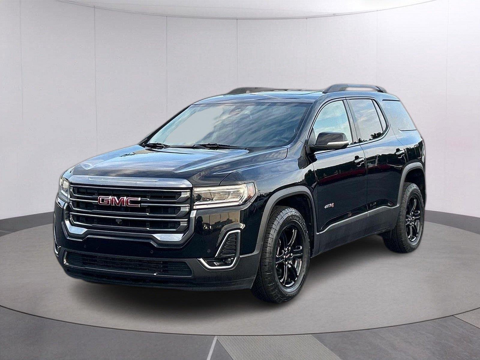2022 GMC Acadia AT4