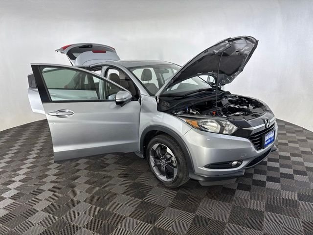 Used 2018 Silver Honda EX image 15