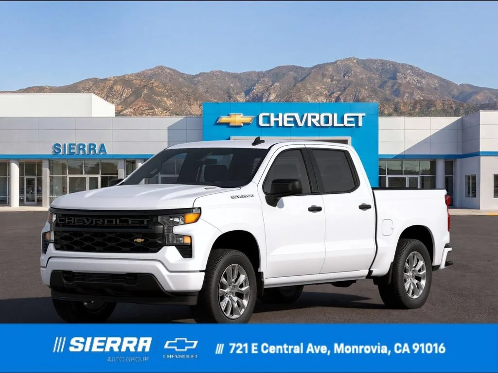 New 2026 Summit White Chevrolet Custom image 1