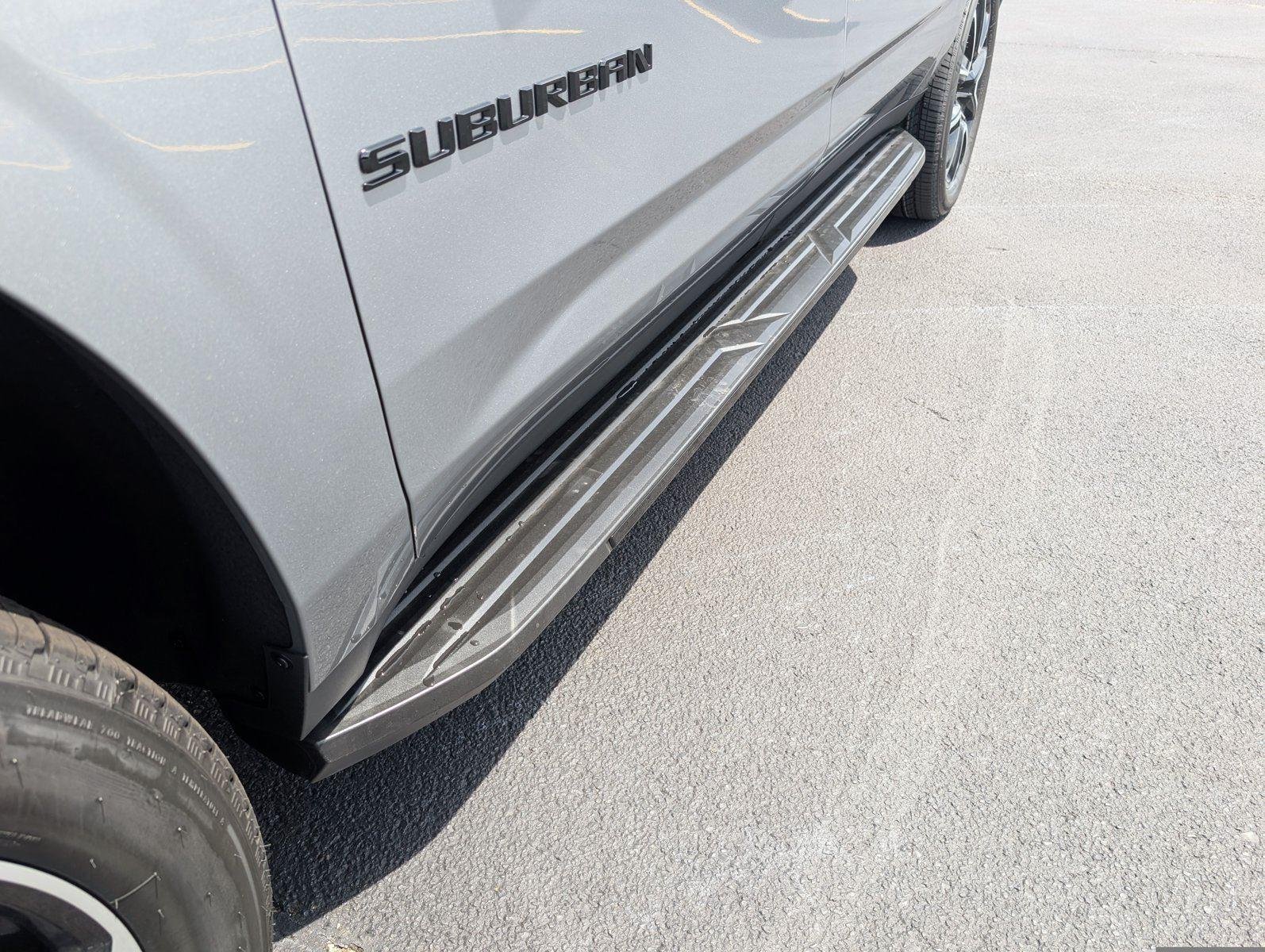 2026 Chevrolet Suburban RST - Photo 13