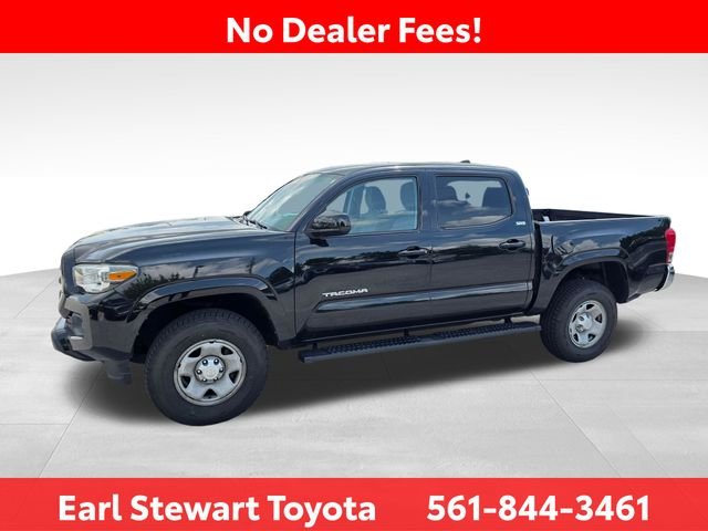 Used 2018 Black Toyota SR5 image 3