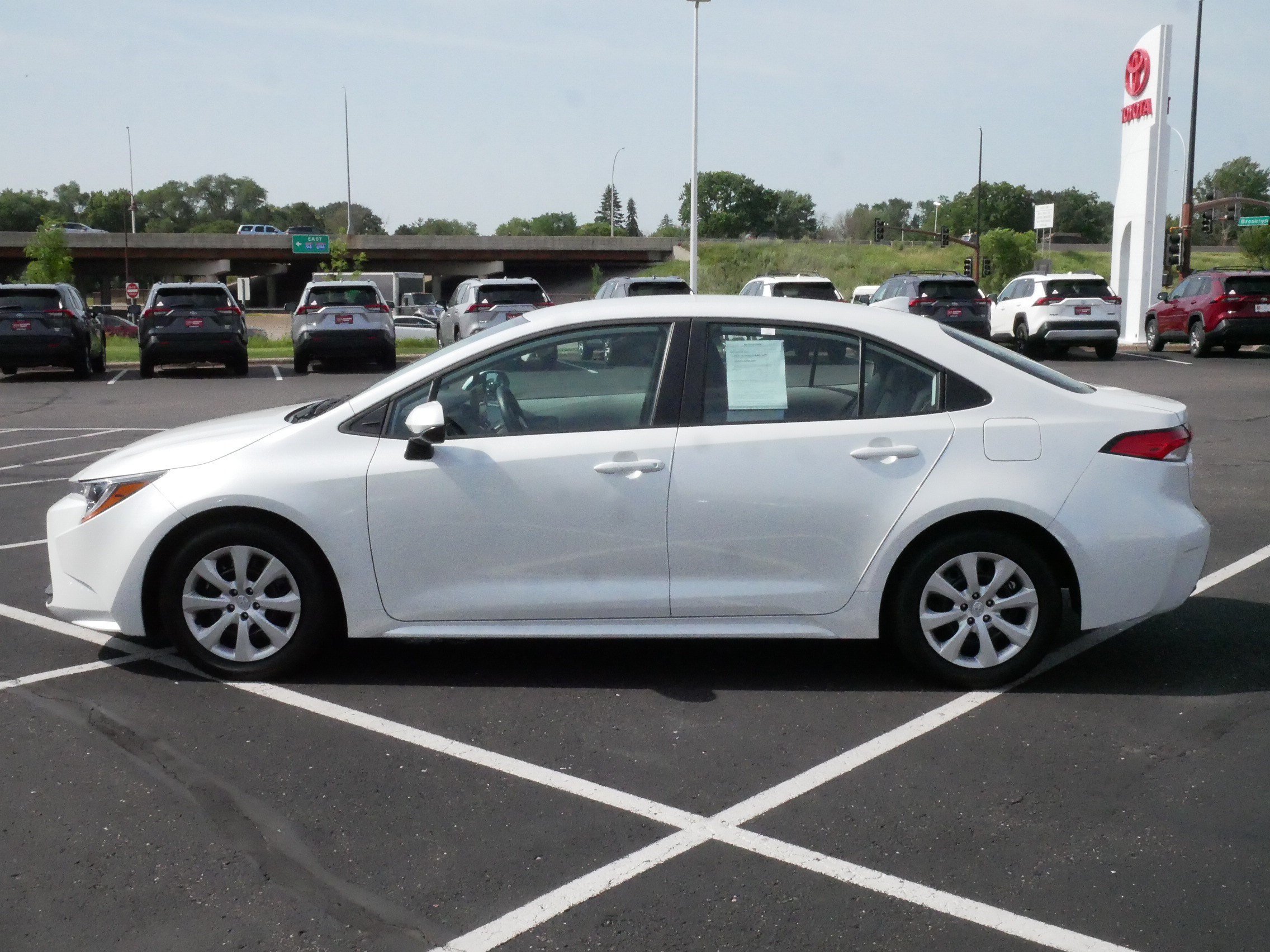 Used 2026 Toyota Corolla LE with VIN 5YFB4MDE6TP367893 for sale in Brooklyn Center, Minnesota