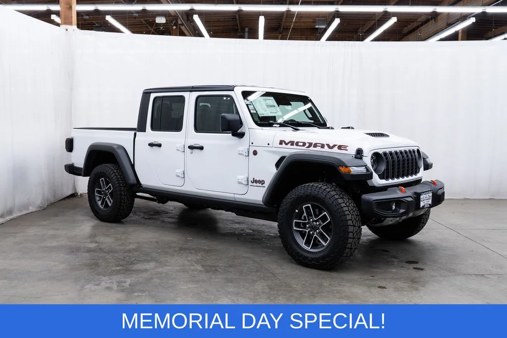 2026 Jeep Gladiator Mojave Auto's photo