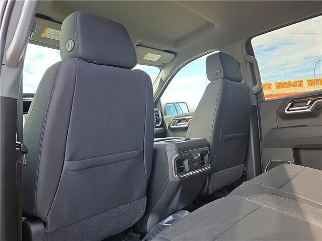 New 2026 Onyx Black GMC Elevation image 13
