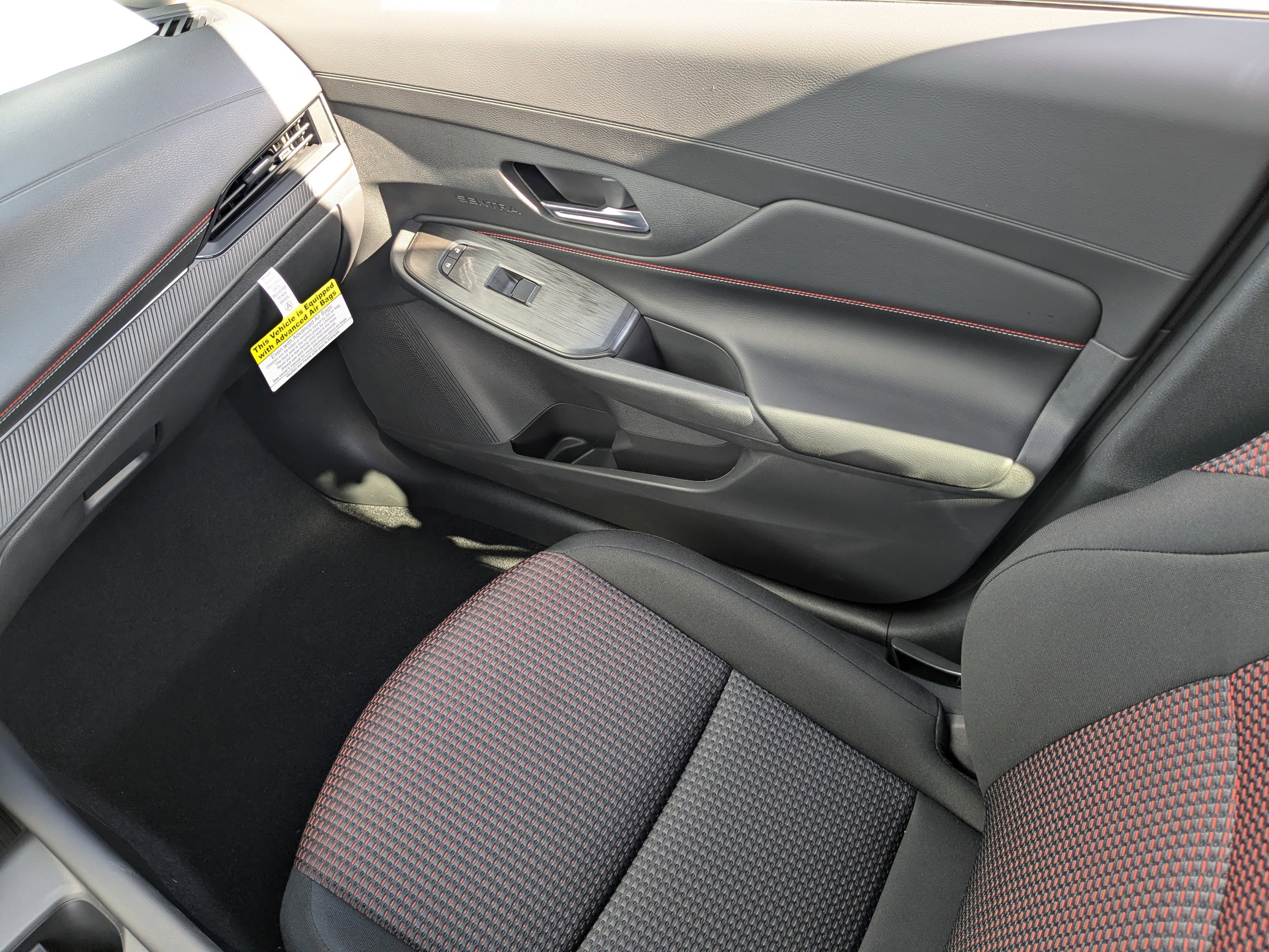 New 2026 Atlantic Gray Metallic Nissan SR image 23