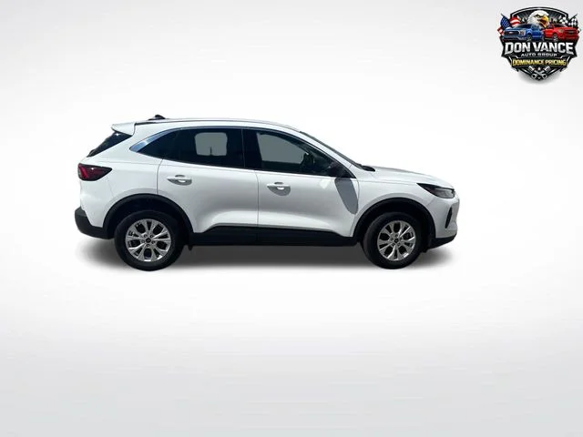 Used 2024 White Ford Active image 7