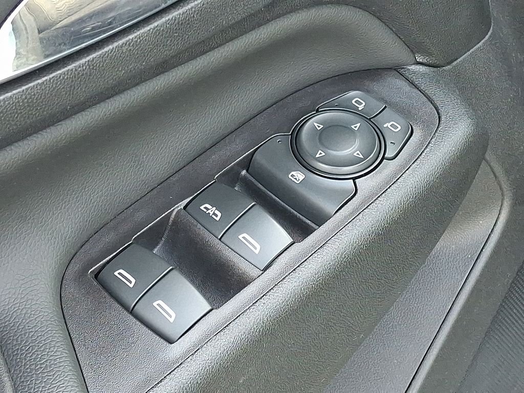 Used 2022 Blue Chevrolet LT image 14