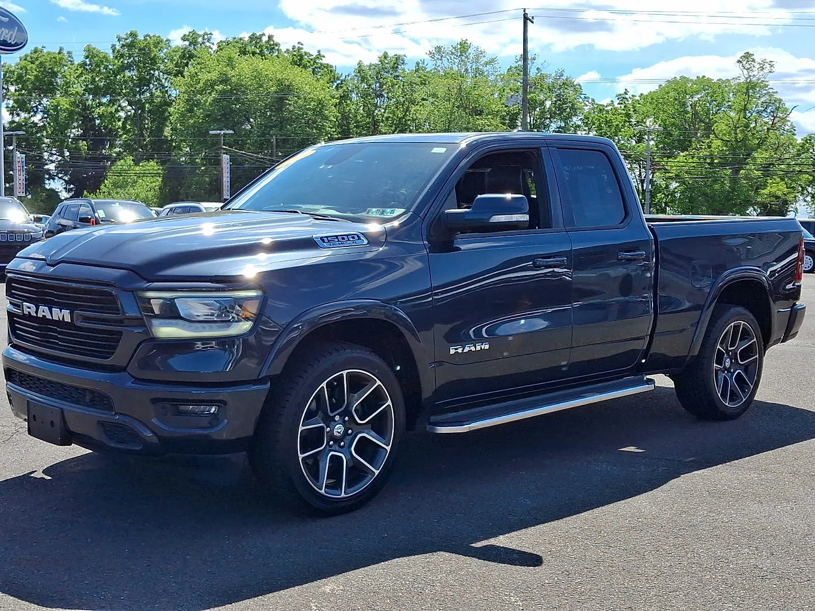 Used 2019 Maximum Steel Metallic Clearcoat Ram Laramie image 3