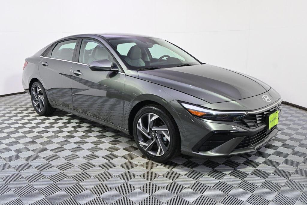New 2026 Gray Hyundai Limited image 8