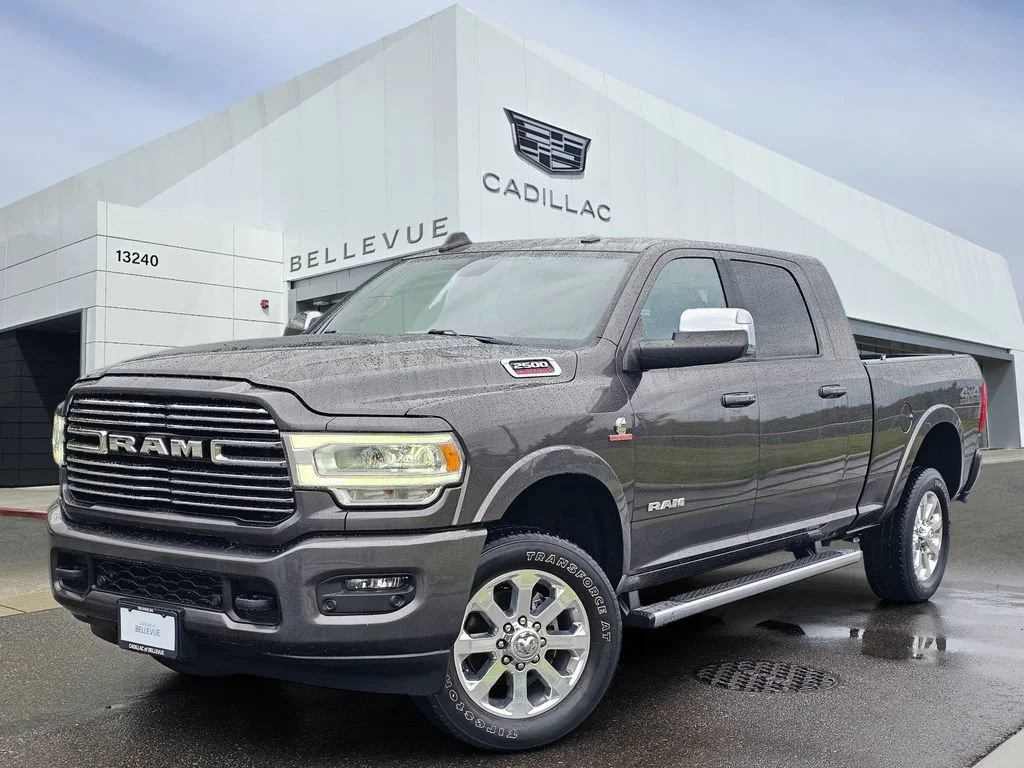 Used 2019  Ram Laramie image 1