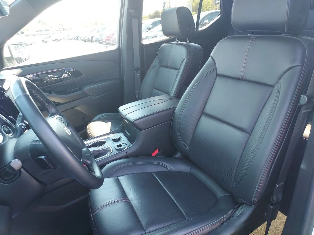 Used 2023 Beige Chevrolet RS image 17