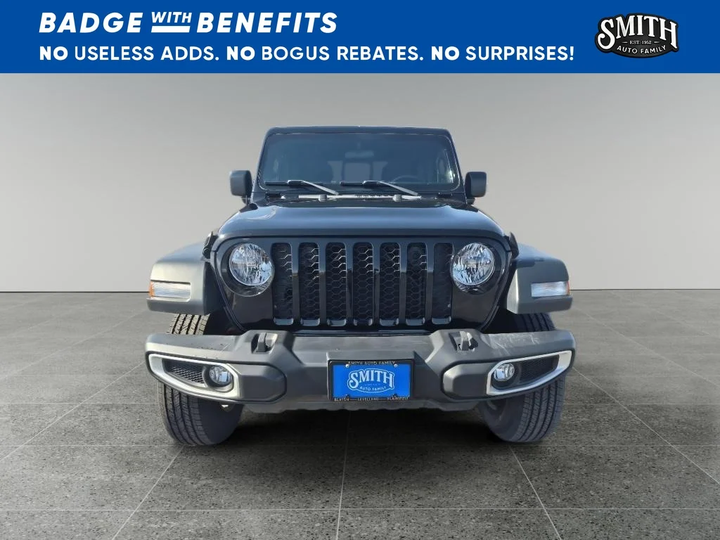 Used 2023 Black Clearcoat Jeep Sport image 9