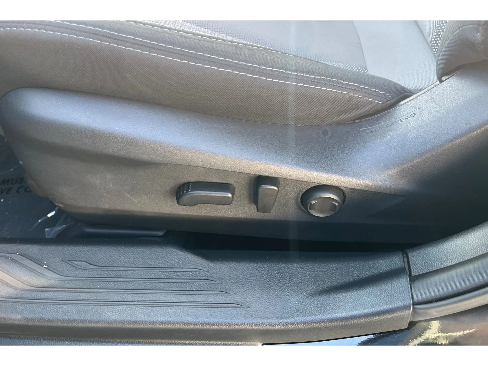 Used 2025 CRYSTAL BLACK SIL Subaru Premium image 13