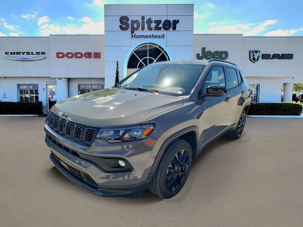 New 2026 Sting-Gray Clearcoat Jeep Latitude image 4