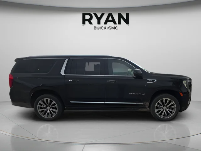 Used 2023 Black GMC Denali image 2