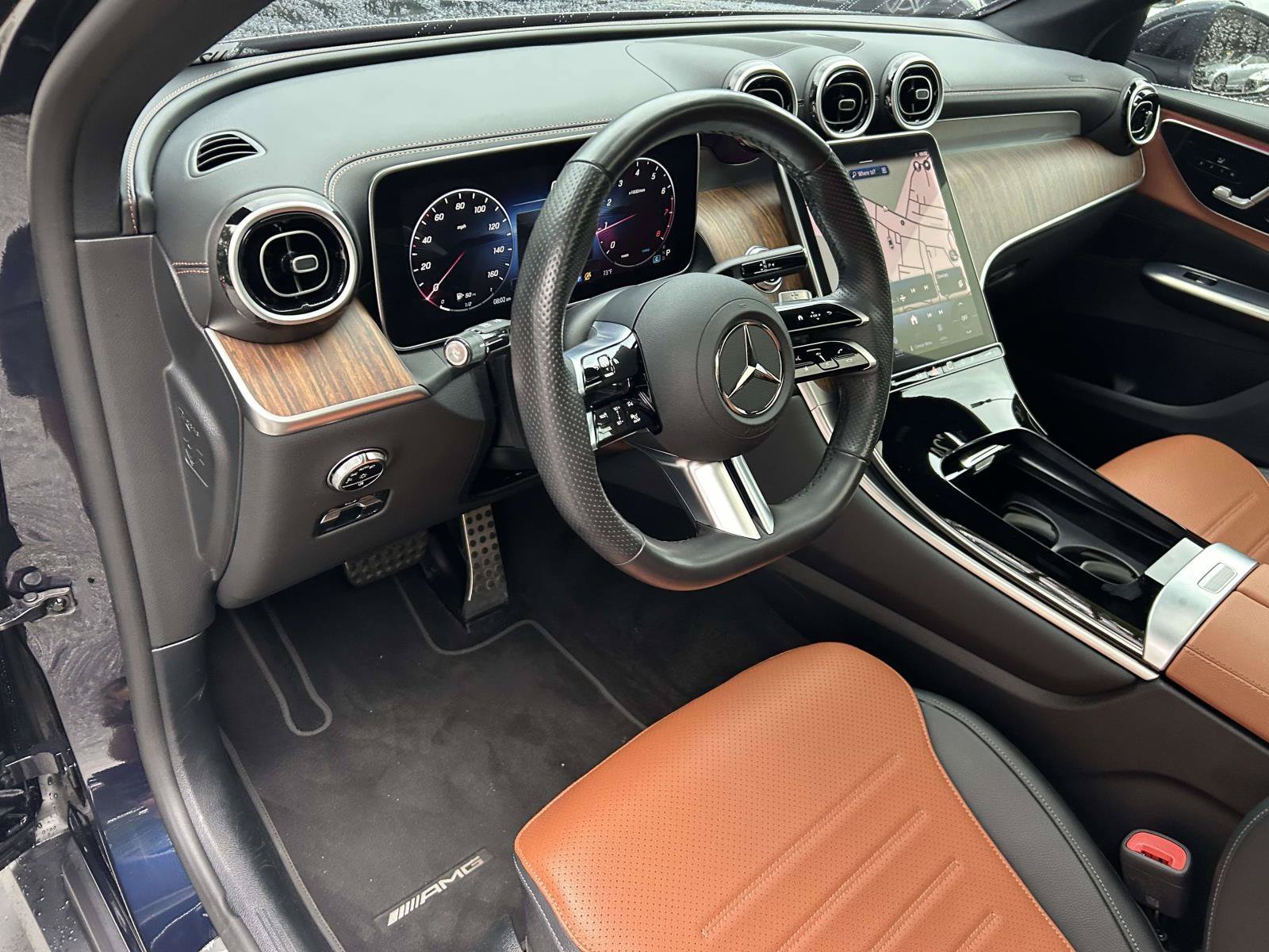 Used 2024 Nautical Blue Metallic Mercedes-Benz GLC 300 4MATIC® Coupe image 21