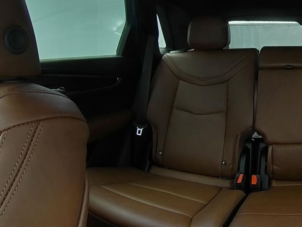 2025 Cadillac XT5 Premium Luxury - Photo 16