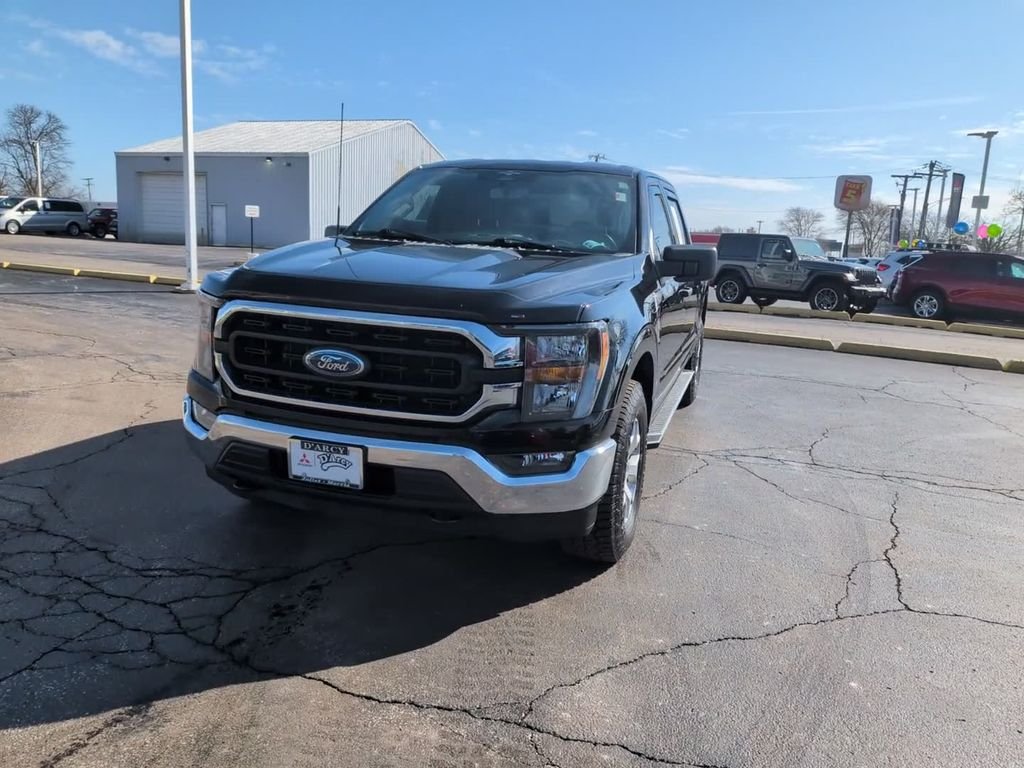 Used 2023 Black Ford XLT image 14