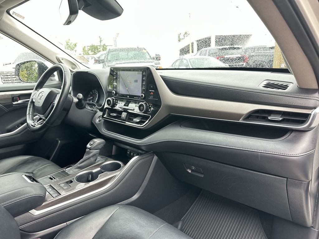 Used 2020 White Toyota Limited image 29