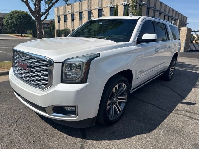 Used 2020 White GMC Denali image 1