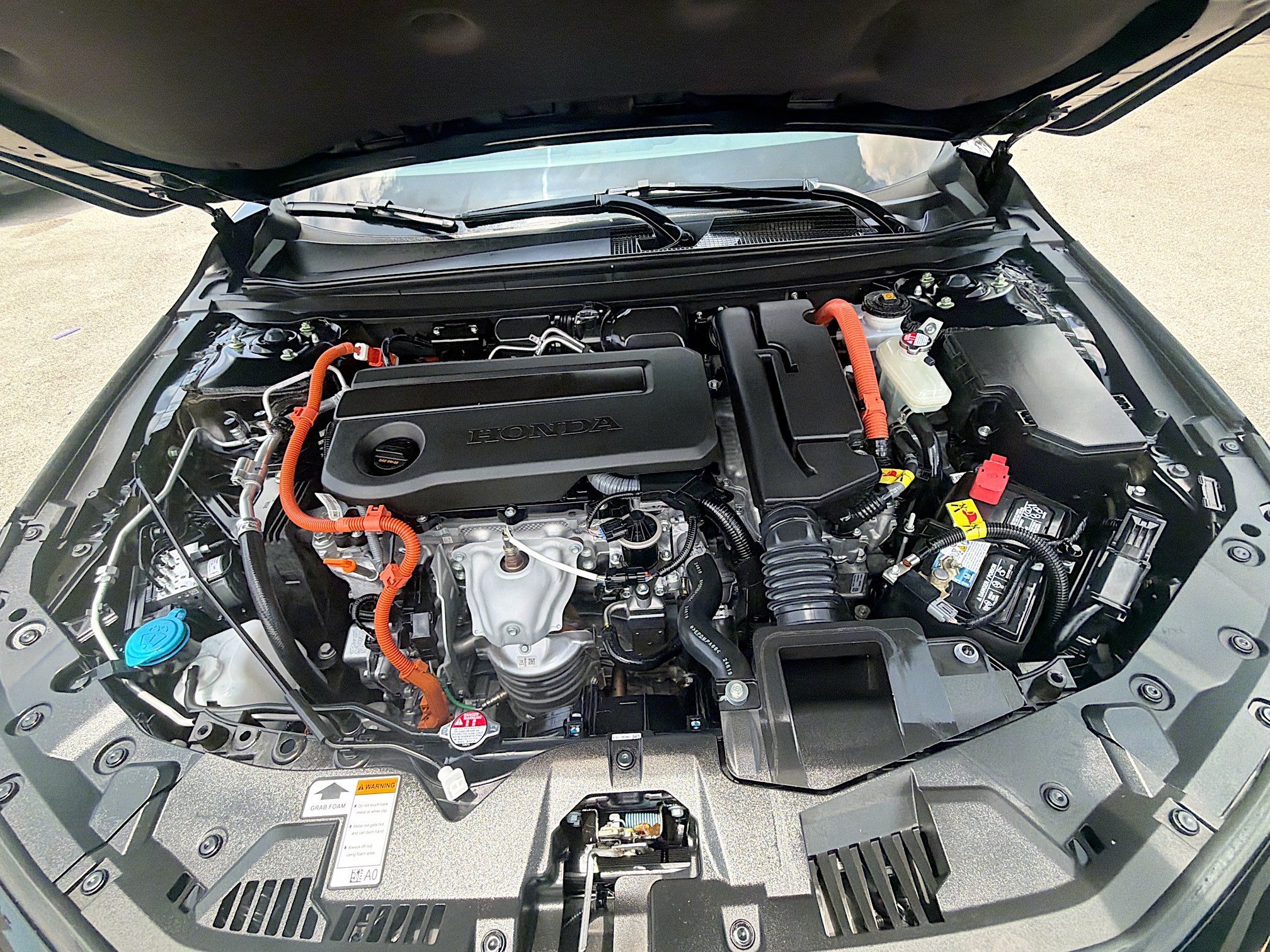 Certified Used 2025 Crystal Black Pearl Honda HYBRID SPORT-L image 35