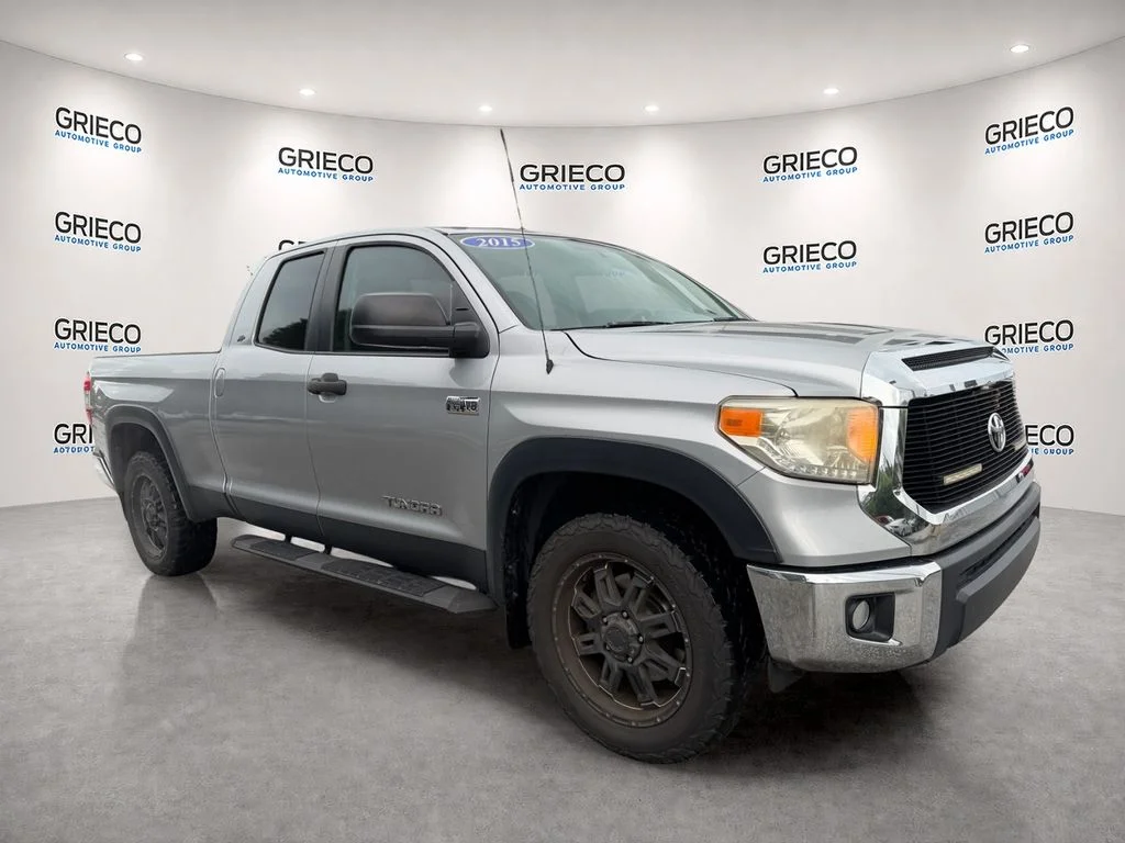 Used 2015 Silver Sky Metallic Toyota SR5 image 1