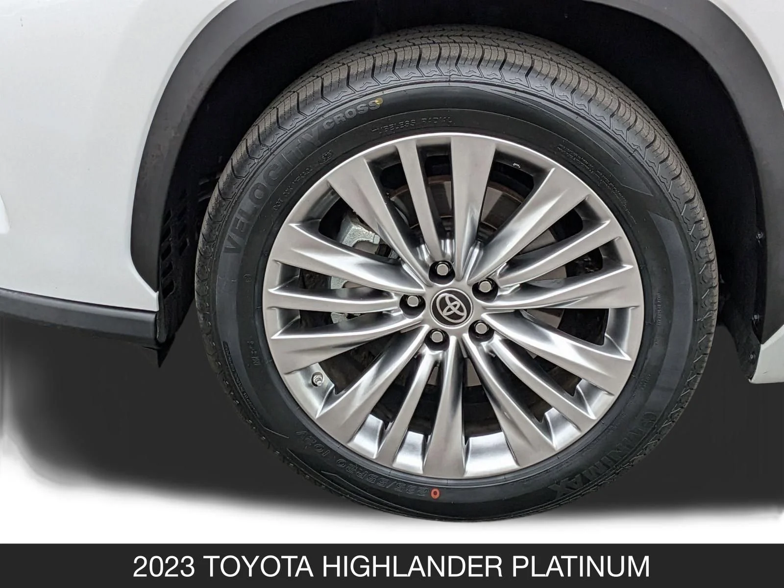 Used 2023 Wind Chill Pearl Toyota Platinum image 11