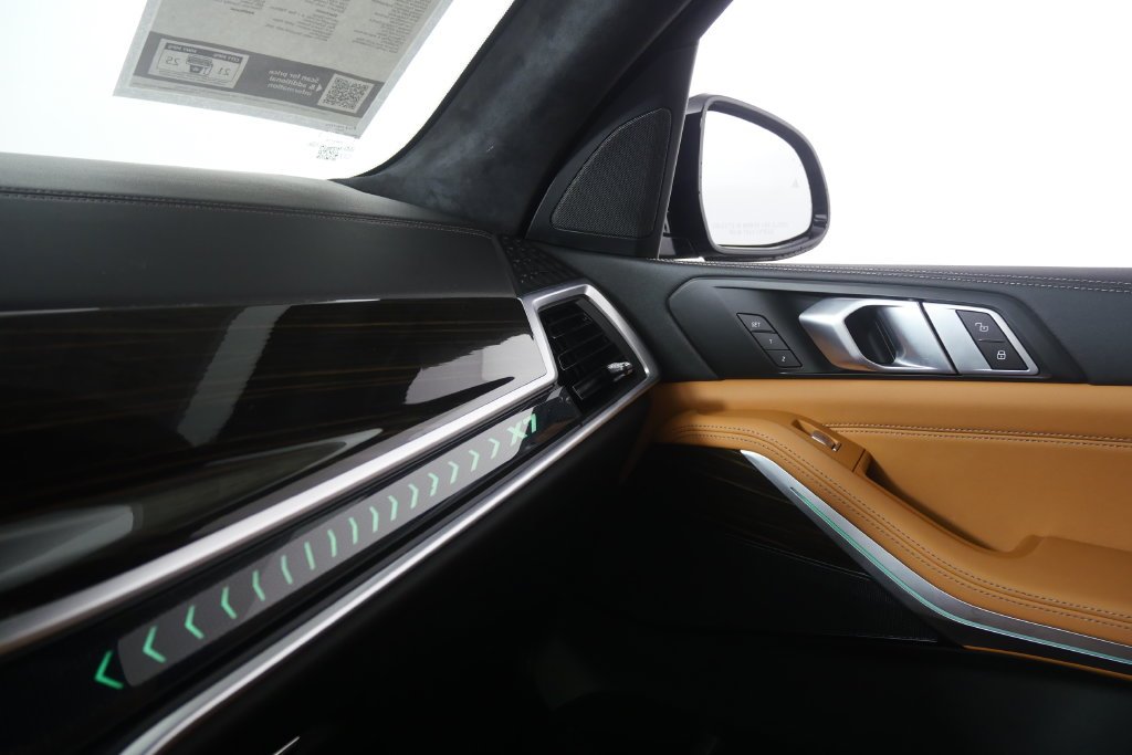 Certified Used 2024 Carbon Black Metallic BMW xDrive40i image 28