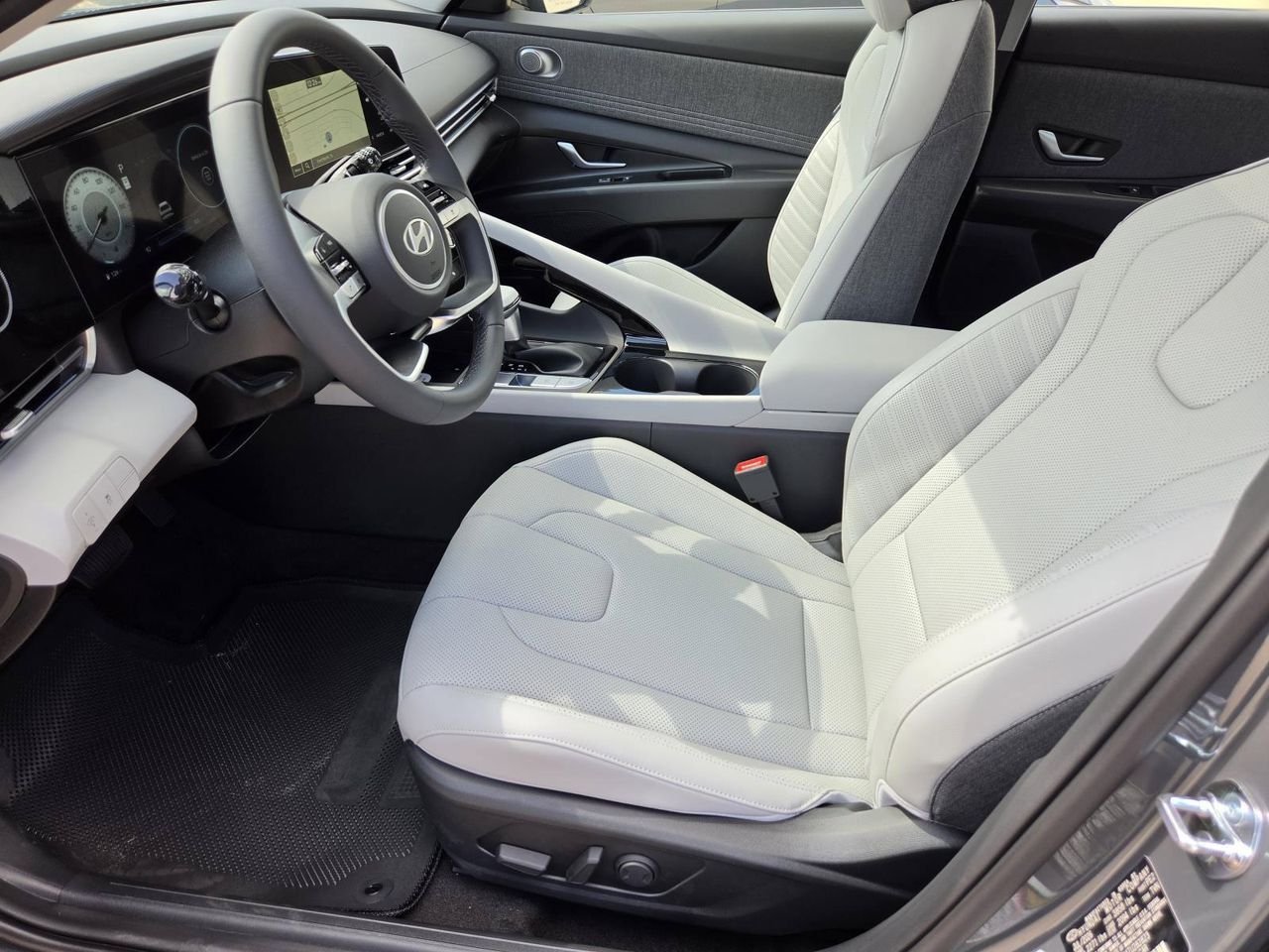 New 2026 Ecotronic Gray Hyundai Limited image 15