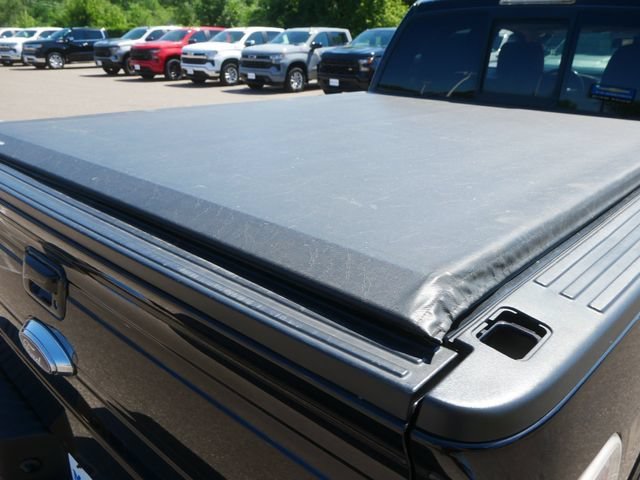 Used 2013  Ford XL image 10