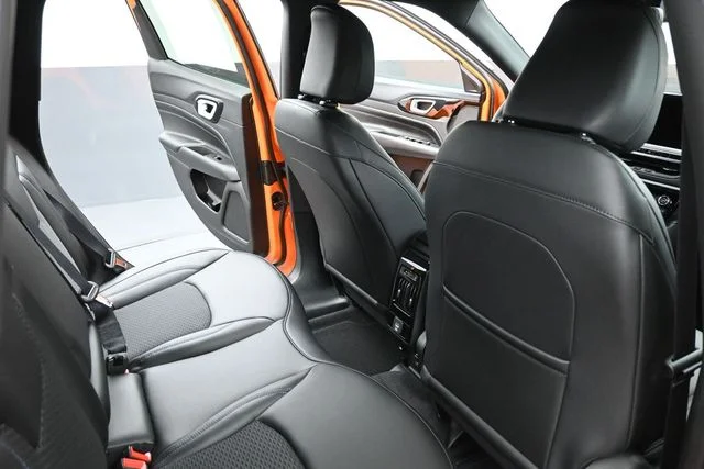 New 2026 Joose Exterior Paint Jeep Latitude image 23