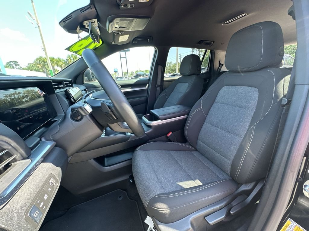 Used 2026 Ebony Twilight Metallic GMC Elevation image 20