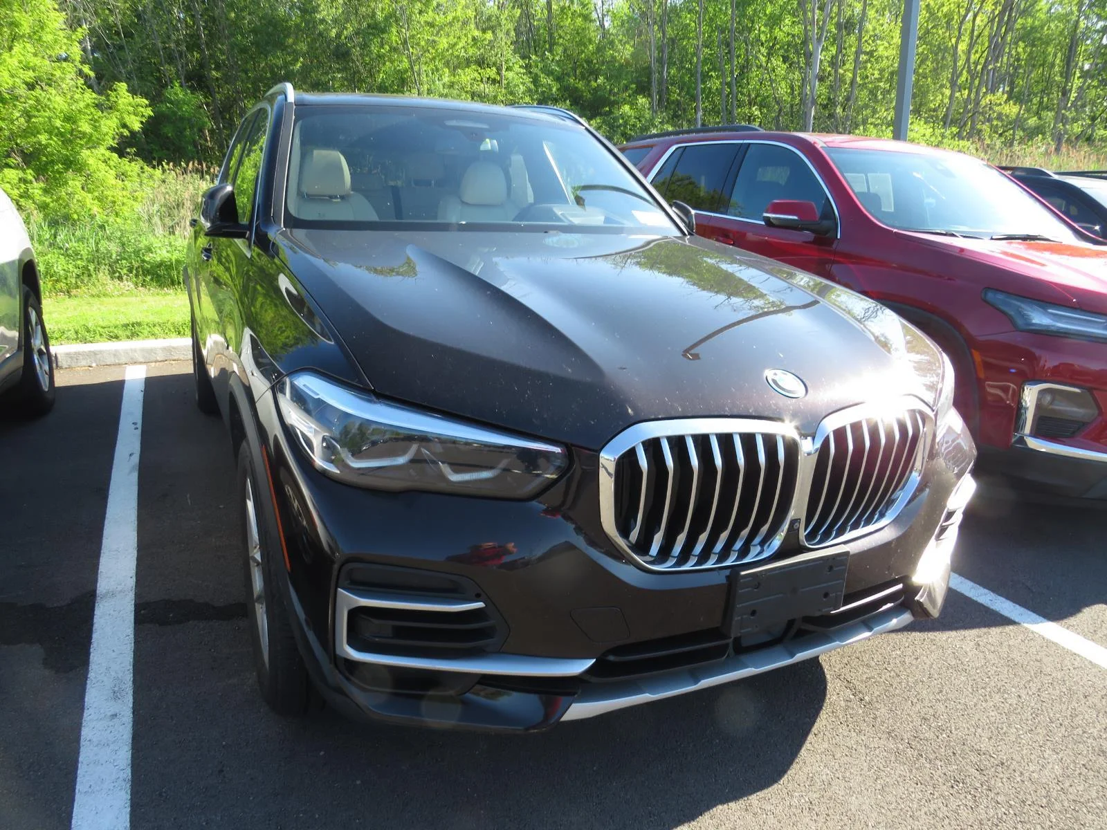 Used 2022  BMW  image 3