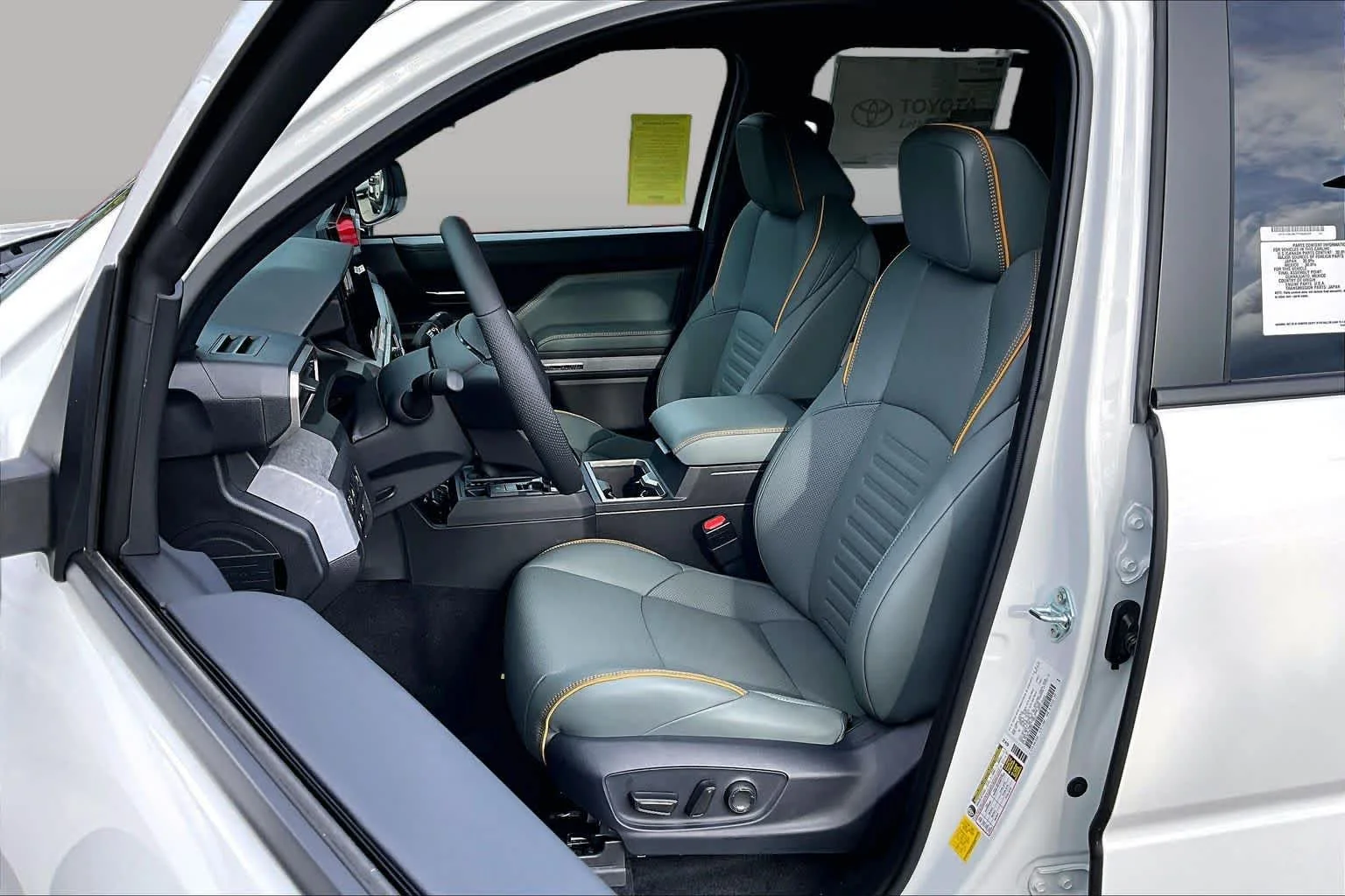 2026 Toyota Tacoma Trailhunter - Photo 9