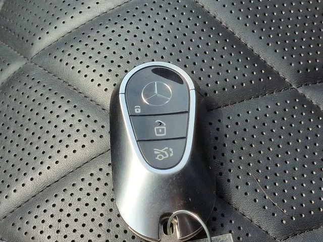 Used 2021 Obsidian Black Mercedes-Benz S 580 image 28