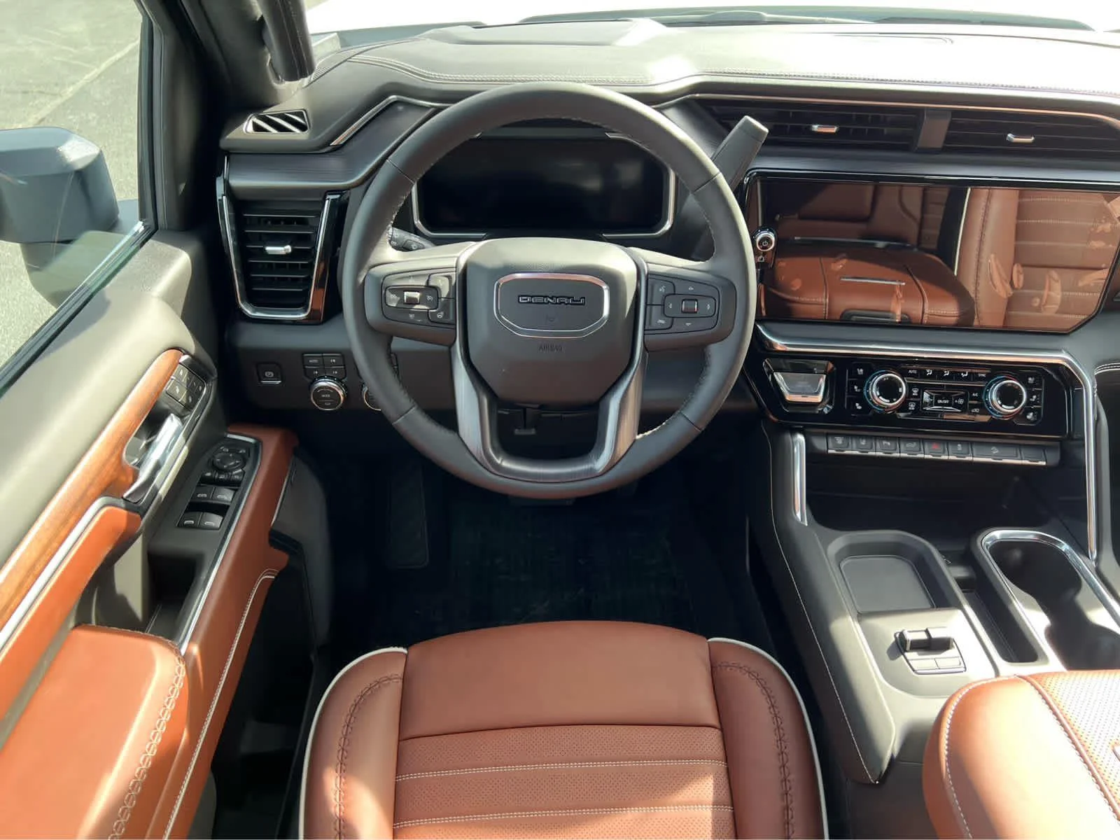 2026 GMC Sierra 3500HD Denali Ultimate - Photo 35