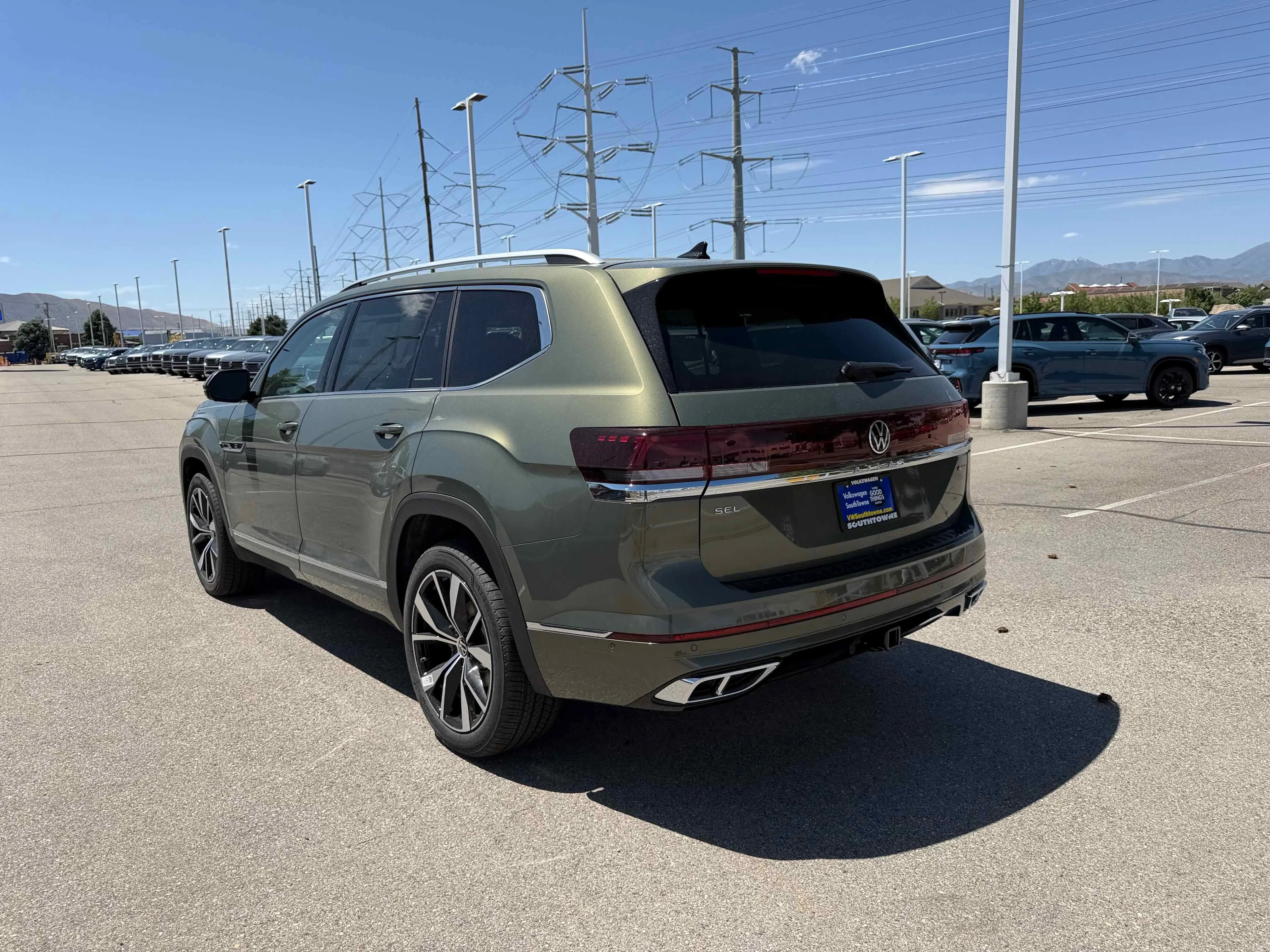 New 2026 Green Volkswagen 2.0T SEL Premium R-Line image 3
