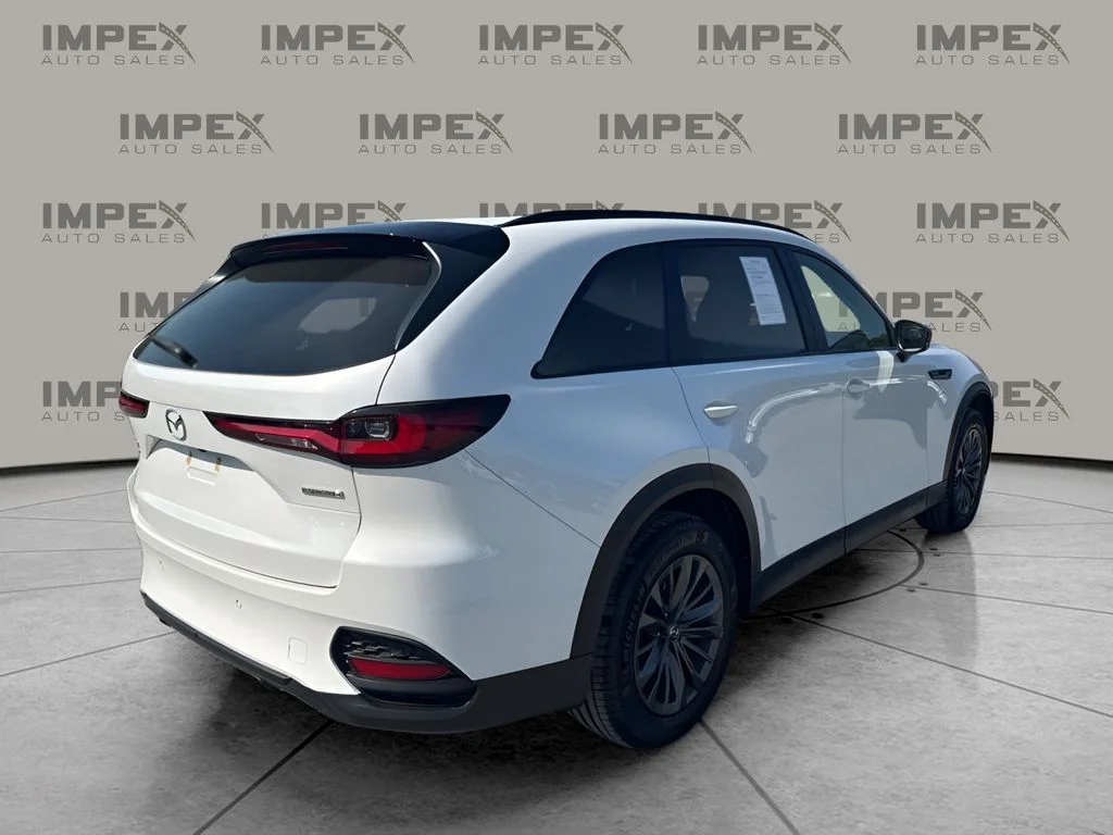 Used 2025 White Mazda 3.3 Turbo Preferred image 5