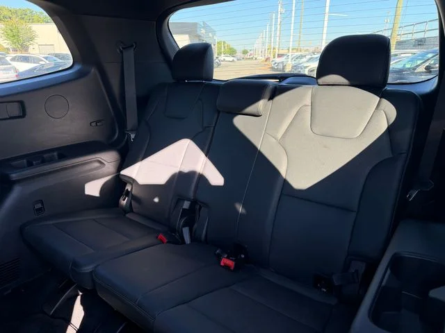 Certified Used 2024 Gray Kia EX X-Line image 24
