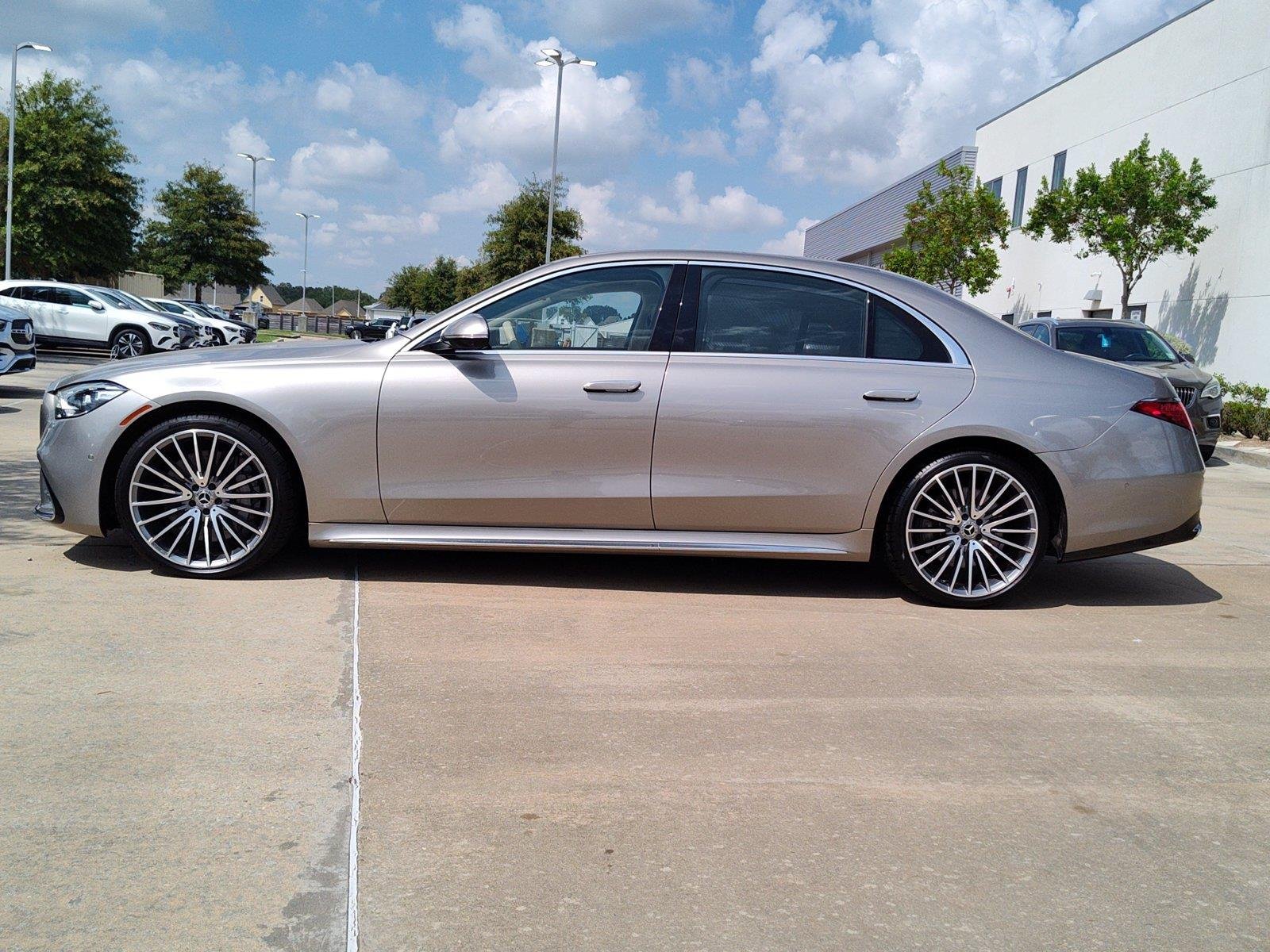 Certified Used 2021 Mojave Silver Metallic Mercedes-Benz S 580 image 3